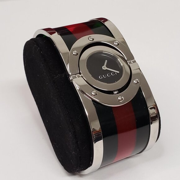 Gucci 112 23mm Unisex Black/Reds Watch lux786-101025 - Picture 1 of 16